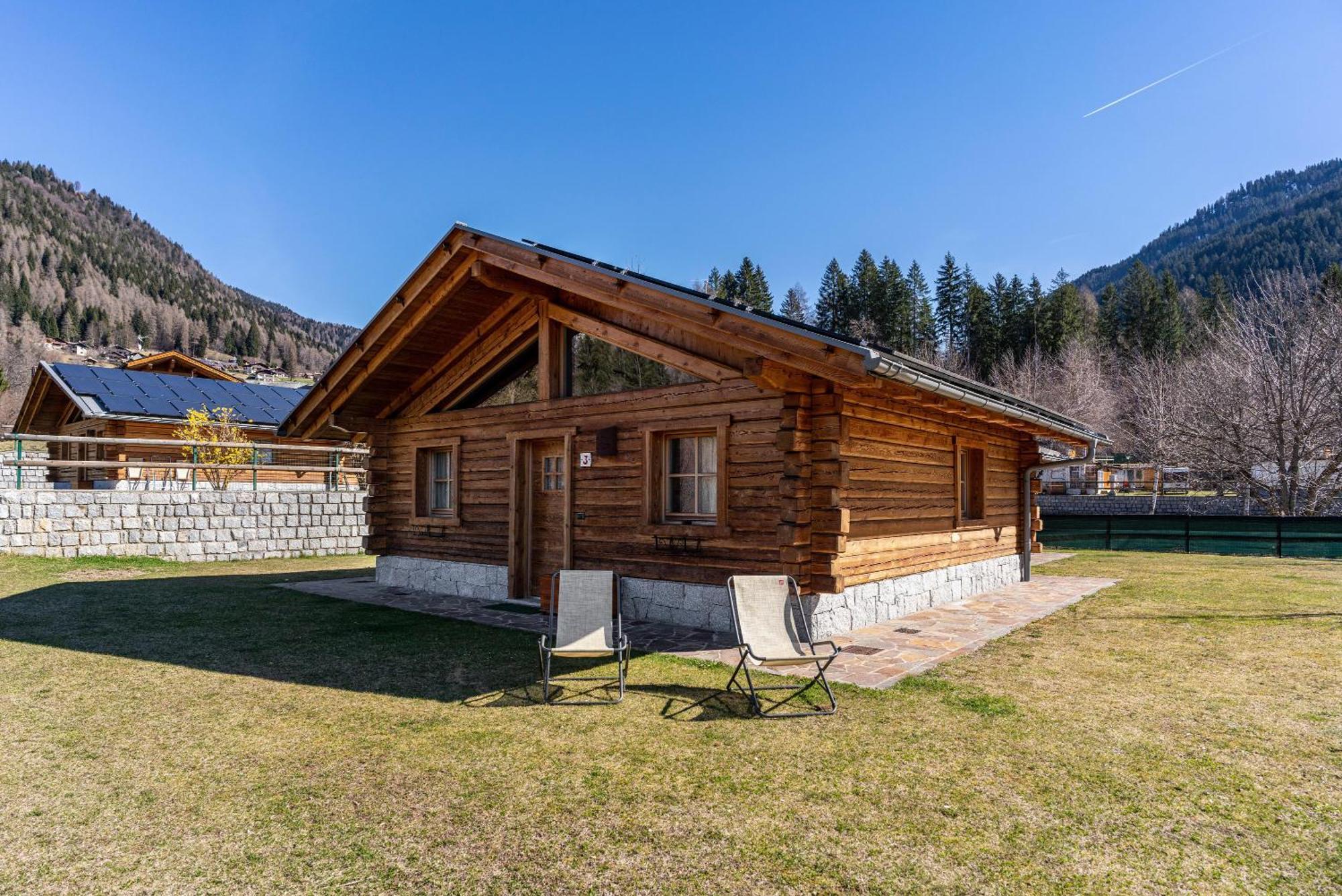 Chalet Camping Fae 3 Villa Madonna di Campiglio Exterior photo