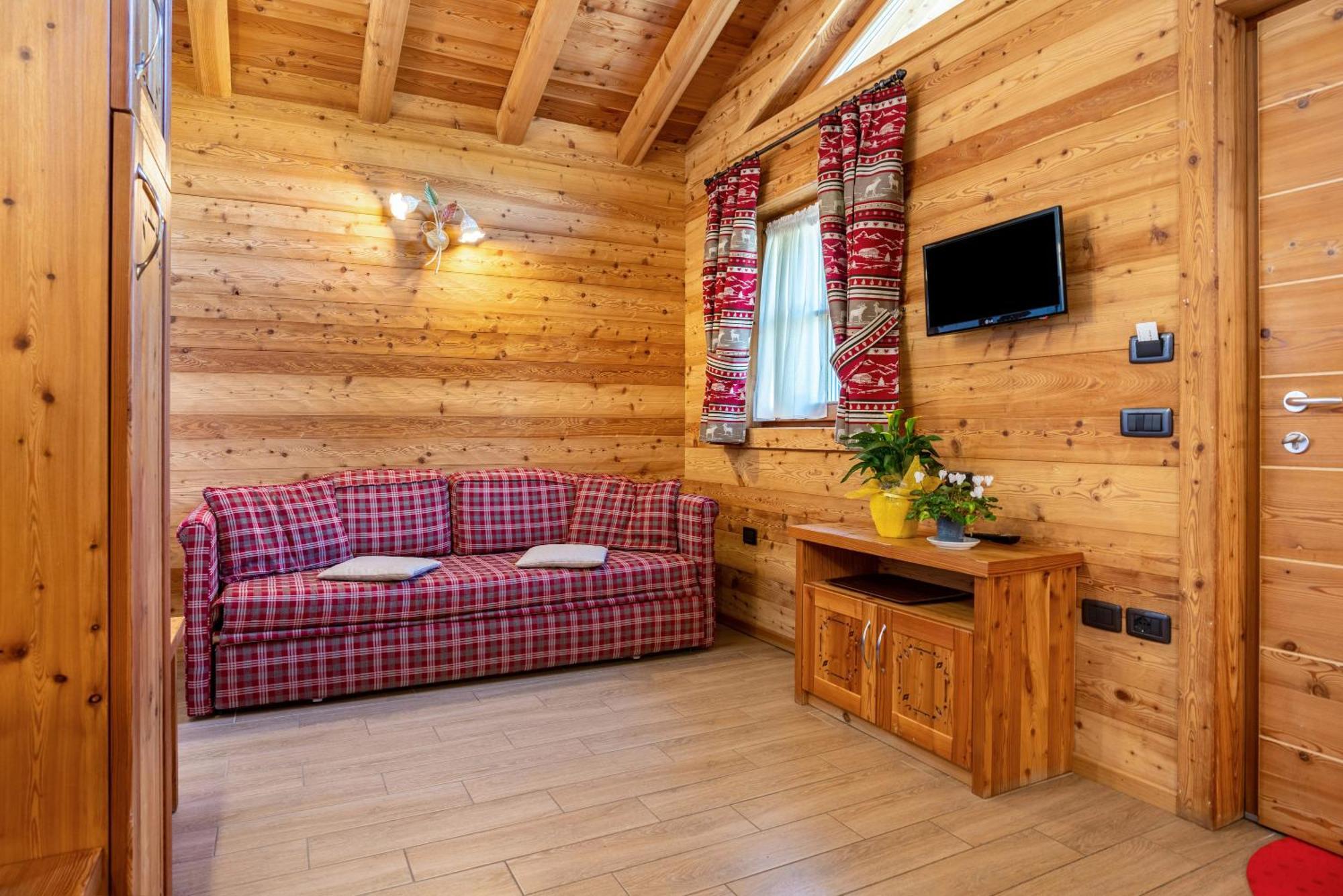 Chalet Camping Fae 3 Villa Madonna di Campiglio Exterior photo