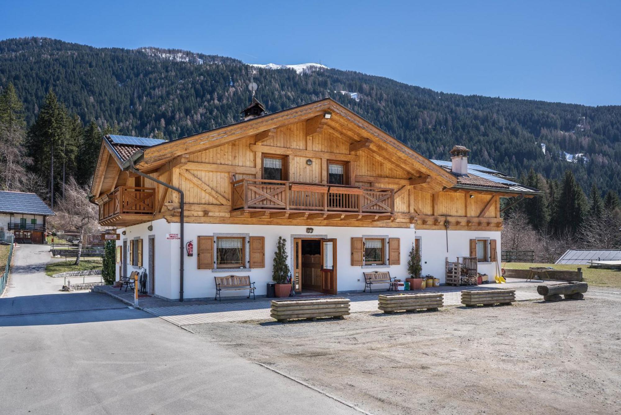 Chalet Camping Fae 3 Villa Madonna di Campiglio Exterior photo